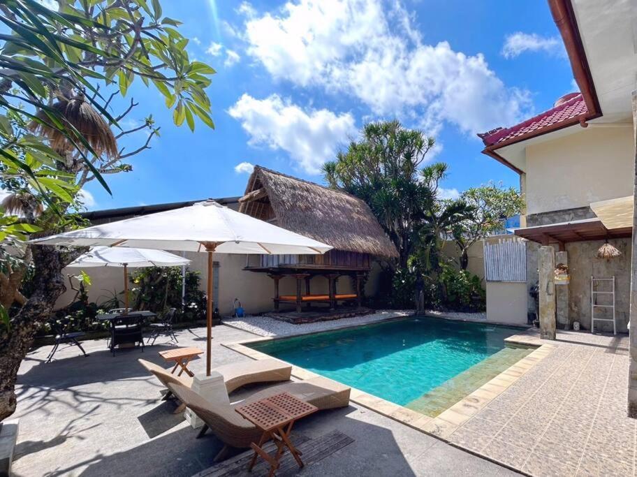Villa Kuta 5br Private Pool ,near Airport, *