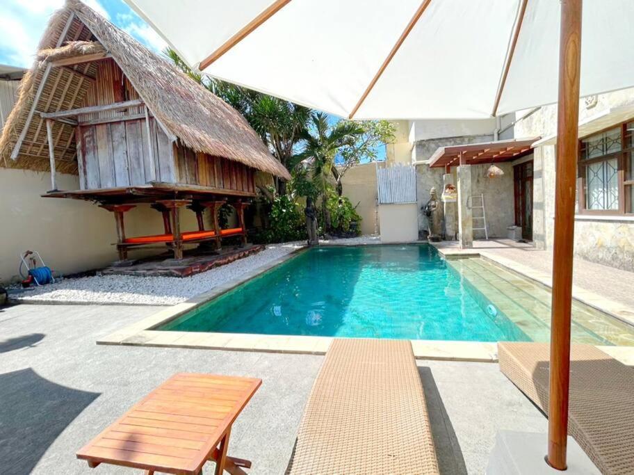 Kuta 5br Private Pool ,near Airport, Villa Kuta (Bali)