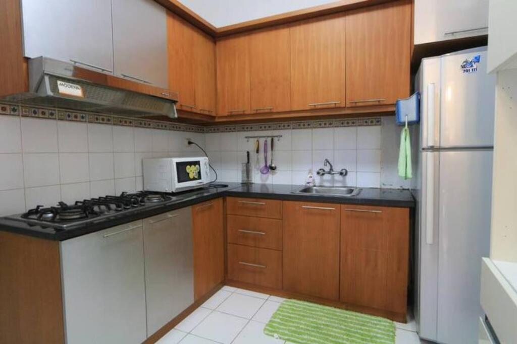 Kuta 5br Private Pool ,near Airport,